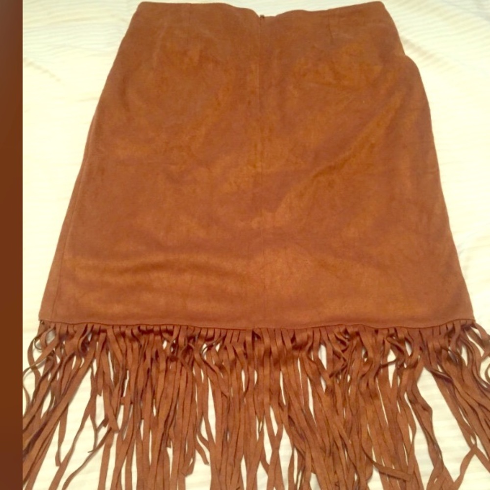 Fringed skirt